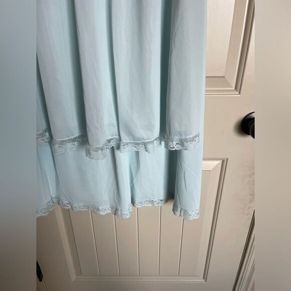 Vintage Shadowline Nightgown and Robe Set Size Medium Lace Flowers lBlue USA - Picture 10 of 17